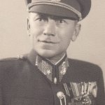 Generál s Rytierskym krížom od Hitlera